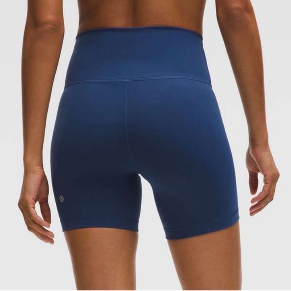 lululemon athletica Pants - lululemon Wunder Train HR Short 6” NWT Size 14 Blue Twill